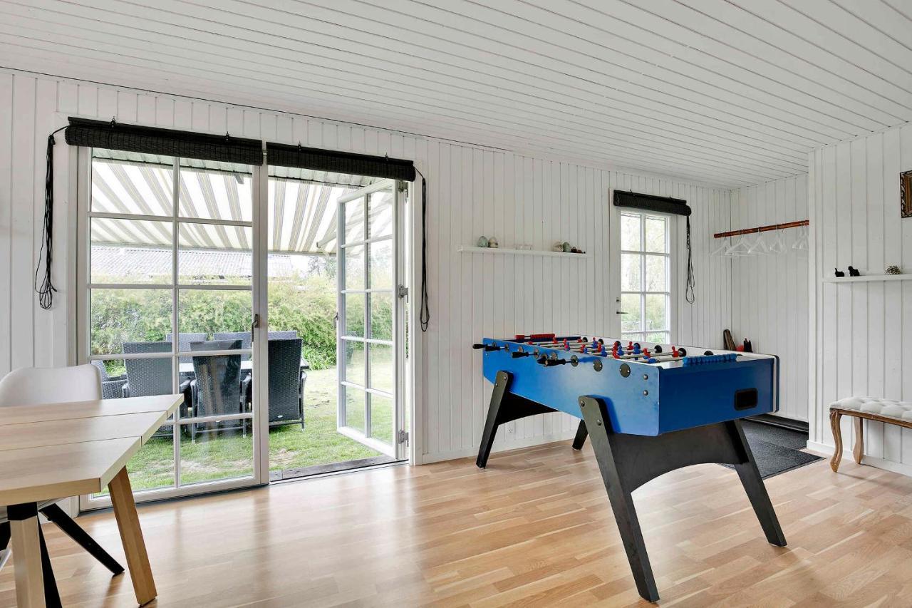 Nyistandsat sommerhus med kærlighed og sjæl Kyndelose Eksteriør billede