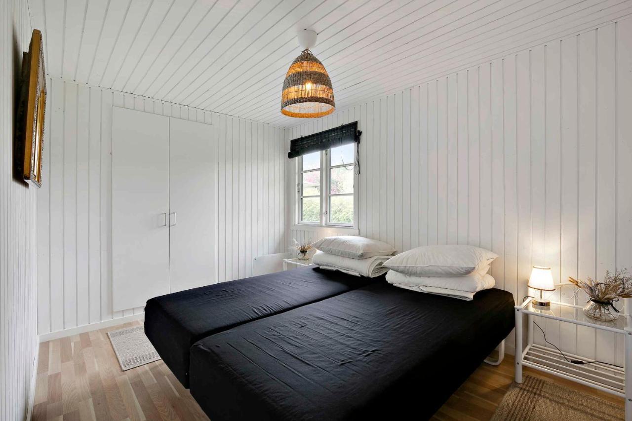 Nyistandsat sommerhus med kærlighed og sjæl Kyndelose Eksteriør billede
